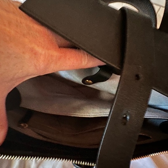 Senreve Black Midi Maestra Bag with Structured Design. Like bee - Picture 13 of 15